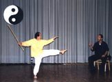Song et Thoma, improvisation Tai Chi et chant